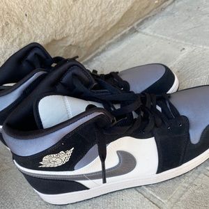 Air Jordan 1 smoke grey-sail